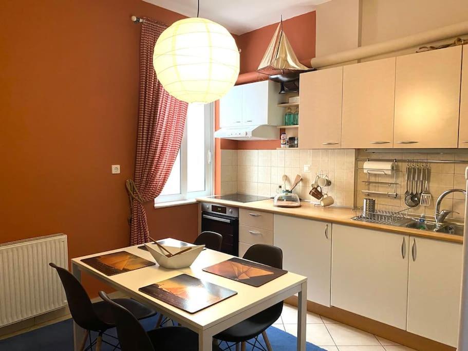 Central Spacious Apartment 70Sqm 트리폴리스 외부 사진
